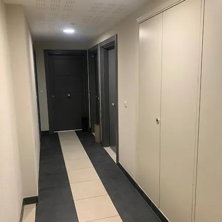 Joli Studio, Quartier Du Port Apartamento